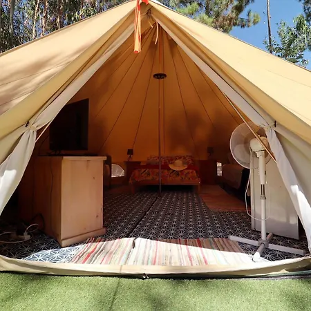 Privates- Luxurioeses Glamping Mit Solarbeheiztem Schwimmbad Tv Und Wi-fi By Interhome *