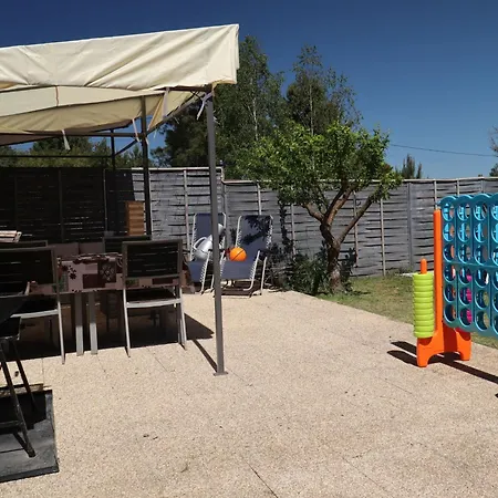 Privates- Luxurioeses Glamping Mit Solarbeheiztem Schwimmbad Tv Und Wi-fi By Interhome Appartement *